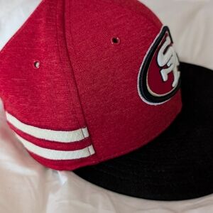 Men's San Francisco 49ers New Era Scarlet/Black 2018 NFL Sideline Home Snapback